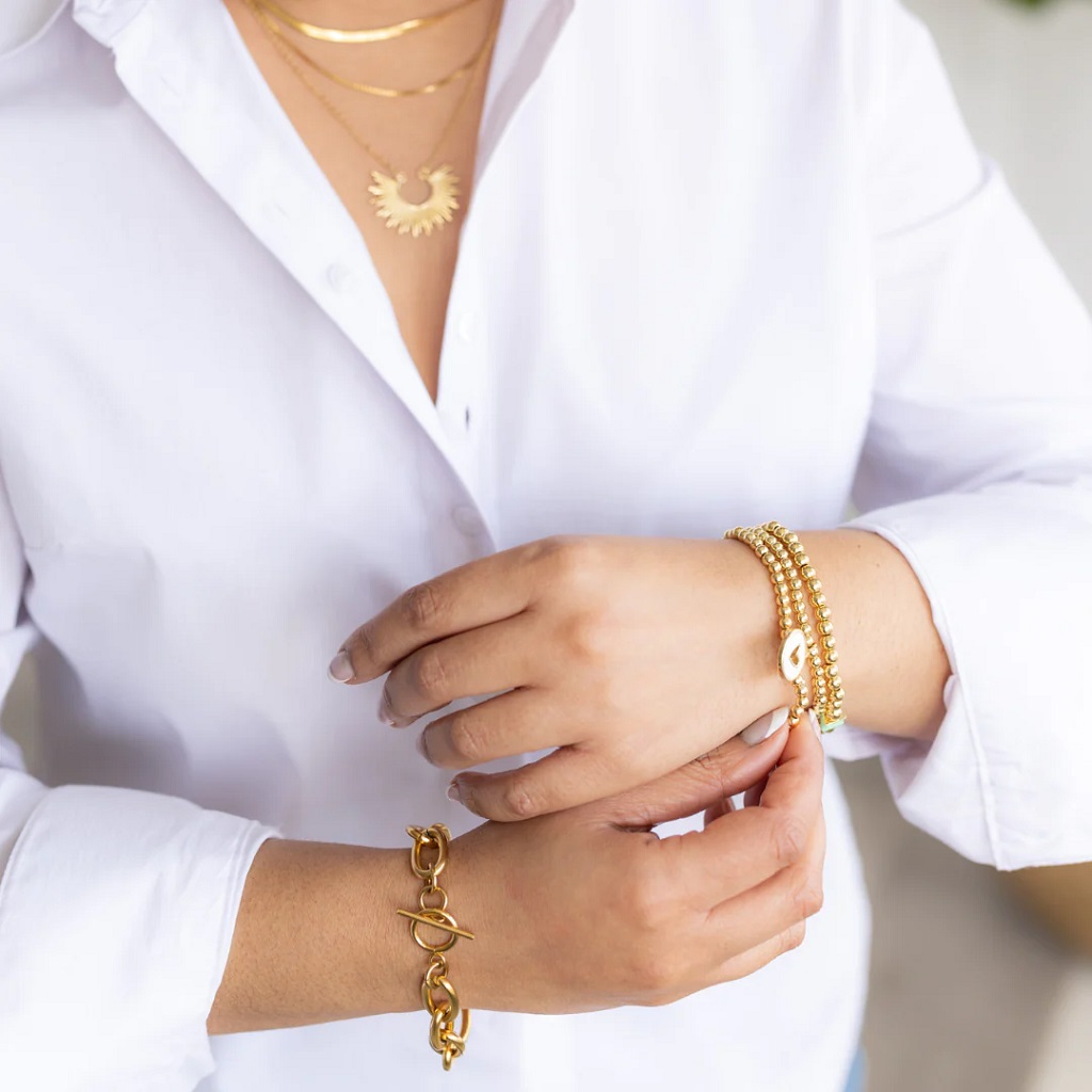 Pair-with-statement-jewelry